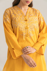 2 Piece Lawn Embroidered Suit (CP0115)