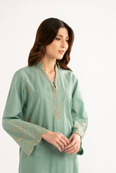 2 Piece Lawn Embroidered Suit (CP0138)