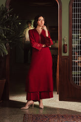 2 Piece Lawn Karandi Embroidered Suit (CP0301)