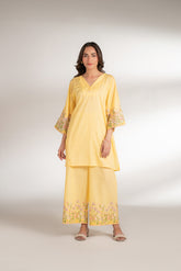 2 Piece Lawn Embroidered Suit (CS0138)