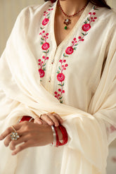 3 Piece Lawn Embroidered Suit (CS0165)