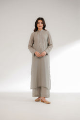 2 Piece Lawn Karandi Embroidered Suit (CS0325)