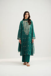 3 Piece Lawn Embroidered Suit (CS0588)