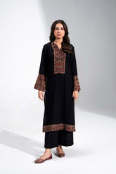 2 Piece Lawn Karandi Embroidered Suit (CS0769)