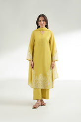 3 Piece Lawn Embroidered Suit (CS0567)