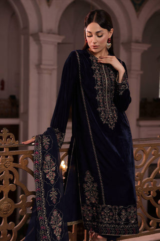 3 Piece Velvet Embroidered Suit (AV0011)