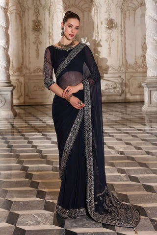 ROYAL PEACE S SARI  (AA5338)