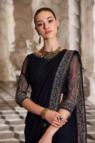 ROYAL PEACE S SARI  (AA5338)