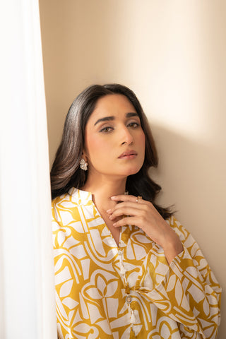 2 Piece Unstitched  Lawn Printed Suit (UC0035)