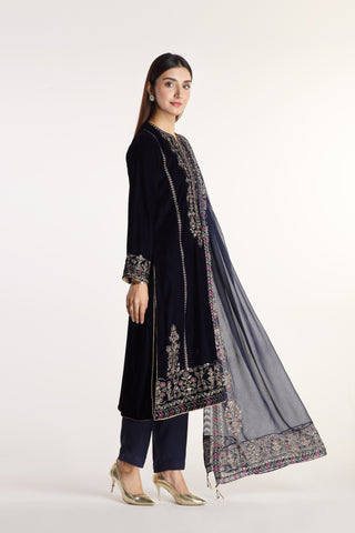 3 Piece Velvet Embroidered Suit (AV0011)