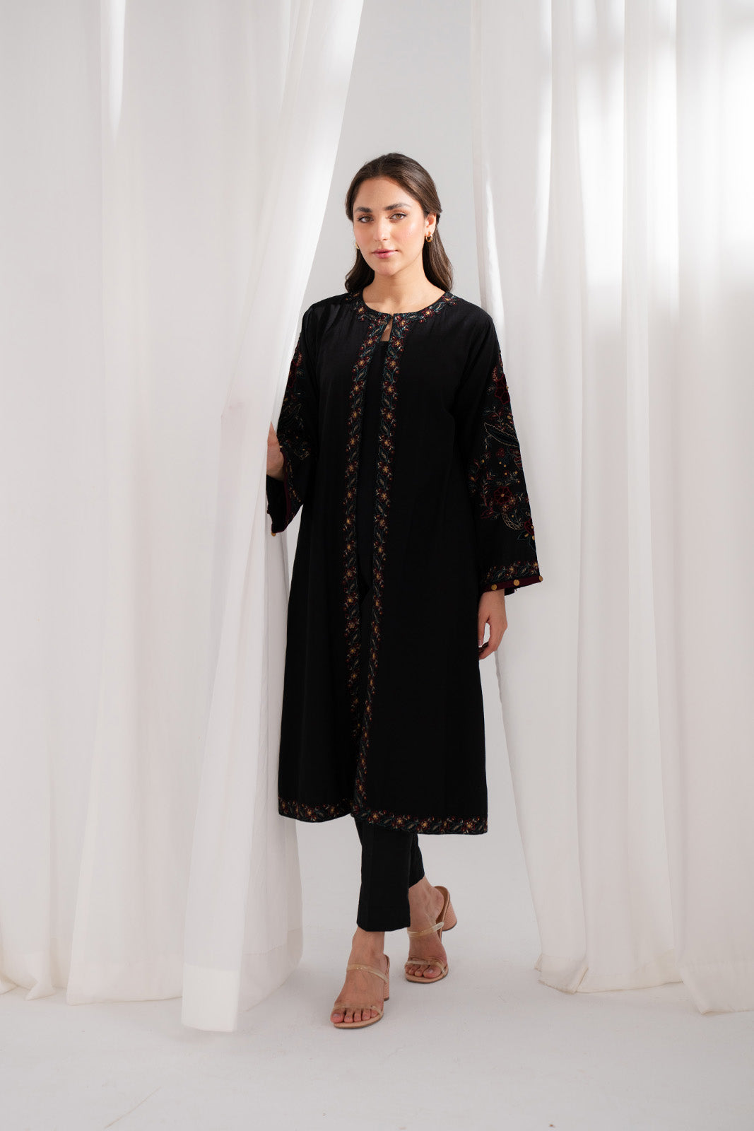 1 Piece Slub Khaddar Embroidered (BE0035)
