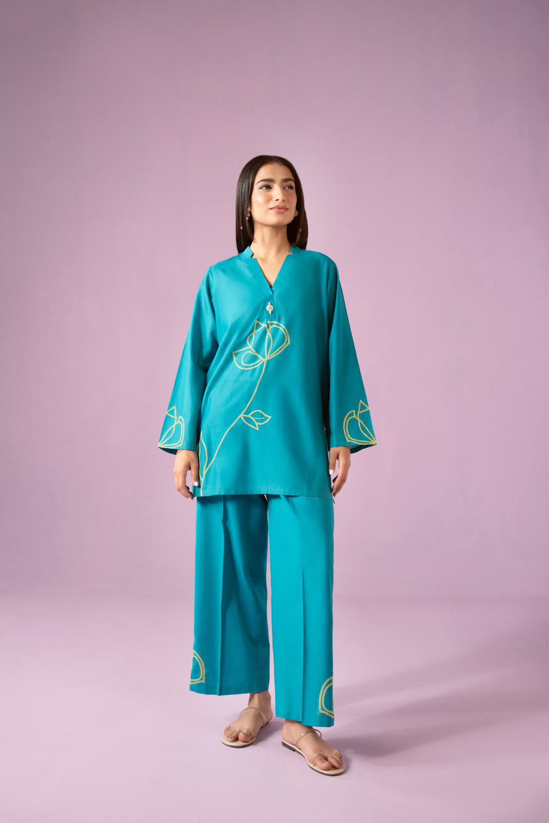 2 Piece Lawn Embroidered Suit (CP0124)
