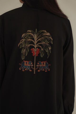 2 Piece Lawn Karandi Embroidered Suit (CF0181)