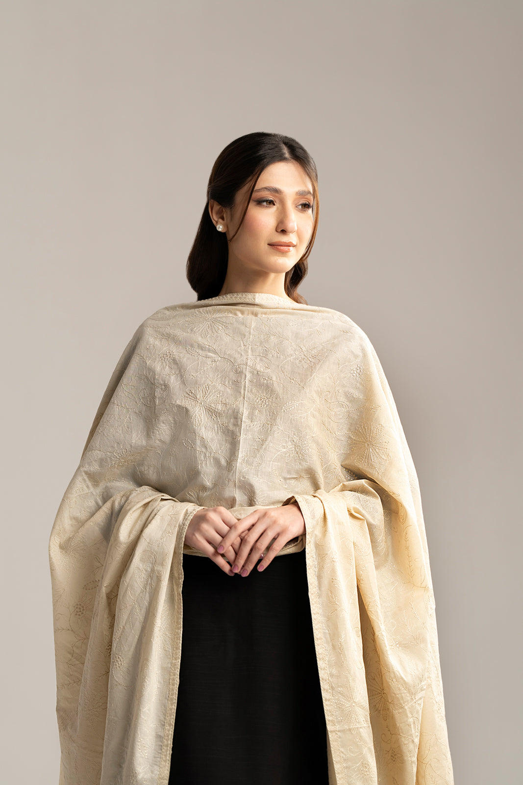 1 Piece Lawn Embroidered Shawl (CH0017)