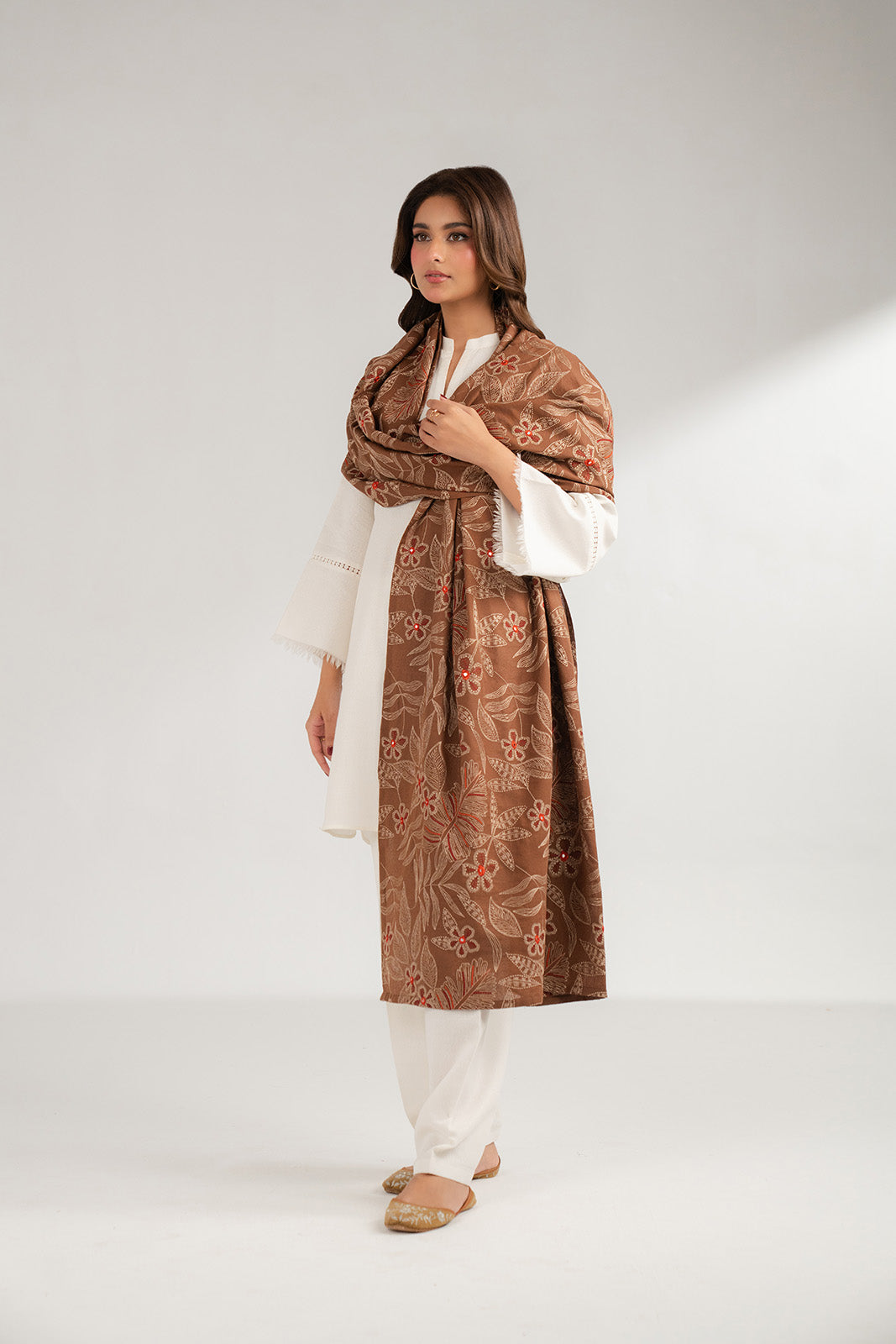 1 Piece Lawn Karandi Embroidered Shawls (CH0029)