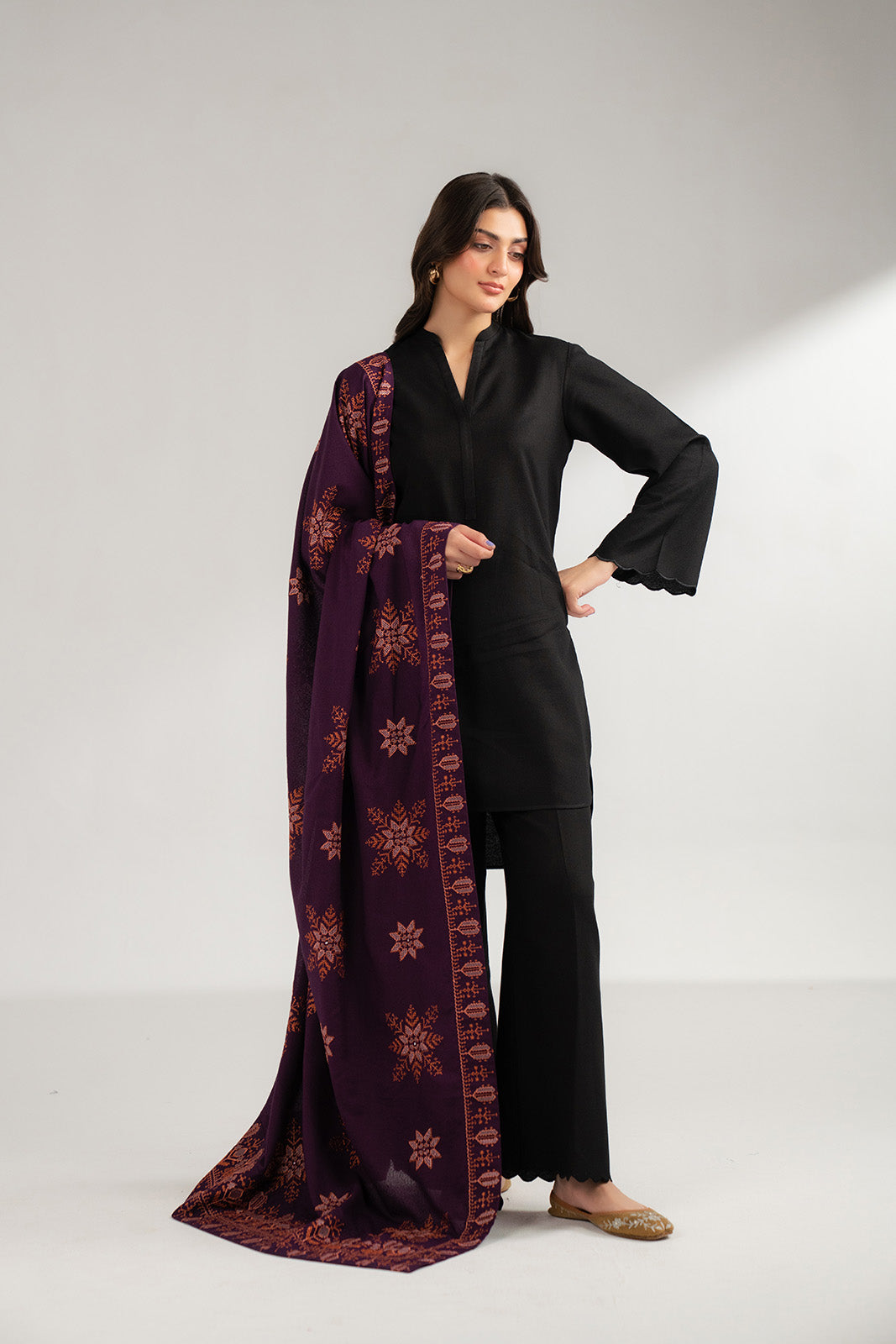 1 Piece Lawn Karandi Embroidered (CH0038)