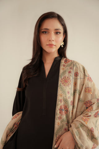 Shawls Lawn Karandi Embroidered Suit (CH0041)