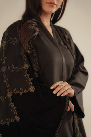 1 Piece Lawn Karandi Embroidered Shawls (CH0048)