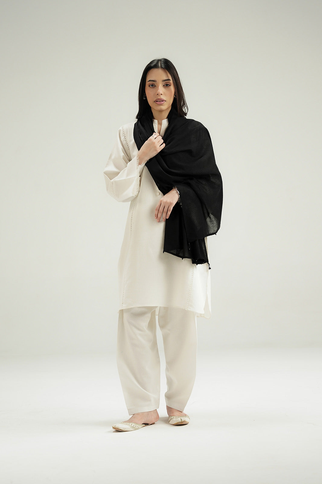 1 Piece Nepali Wool Solid Stole (CO0056)