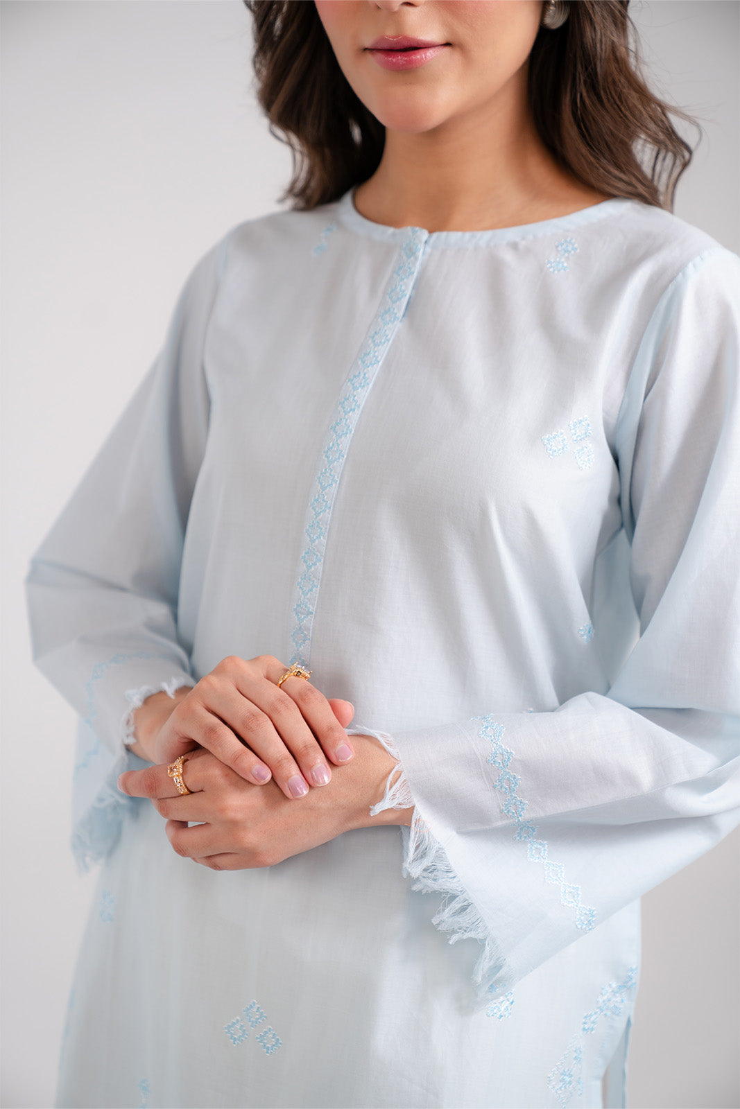 1 Piece Lawn Embroidered Shirt (CP0100)
