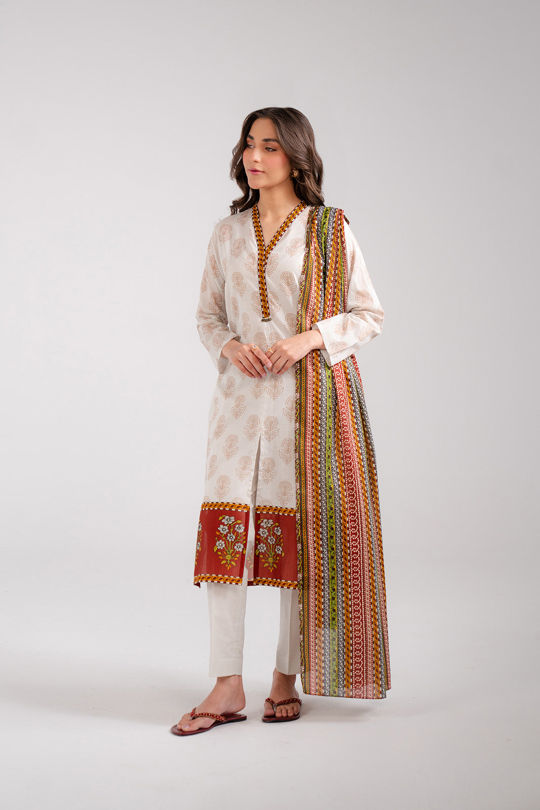 3 Piece Lawn Printed Suit (CP0102)