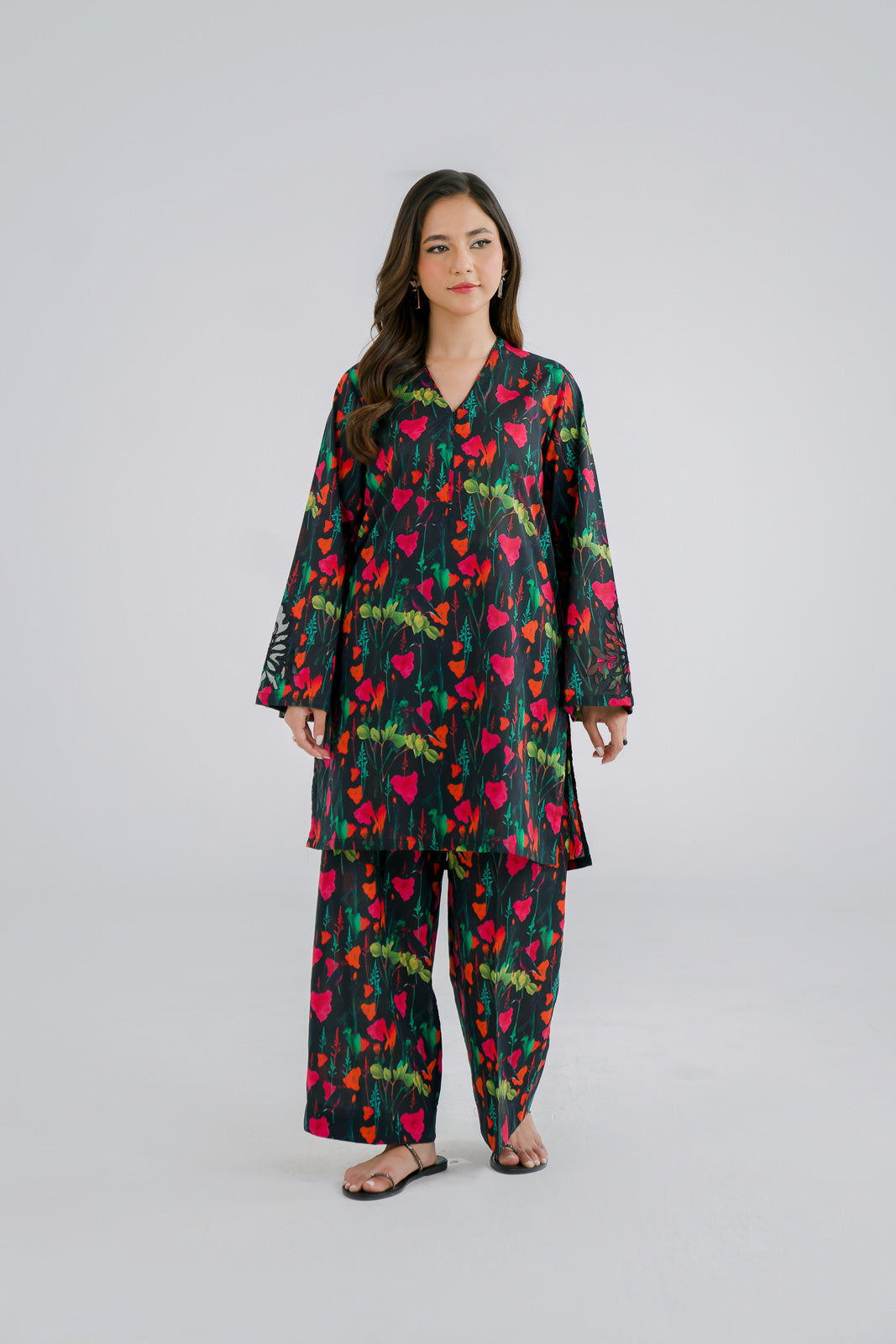 2 Piece Printed Lawn Embroidered Suit (CP0114)