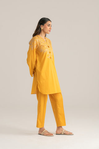 2 Piece Lawn Embroidered Suit (CP0115)