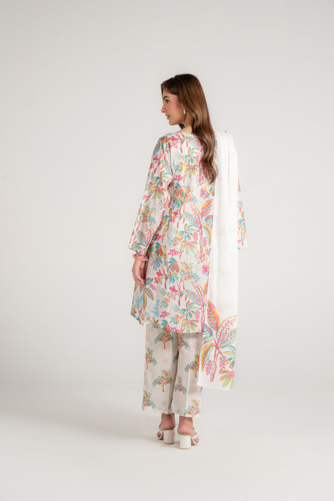 3 Piece Lawn Printed Suit (CP0128)