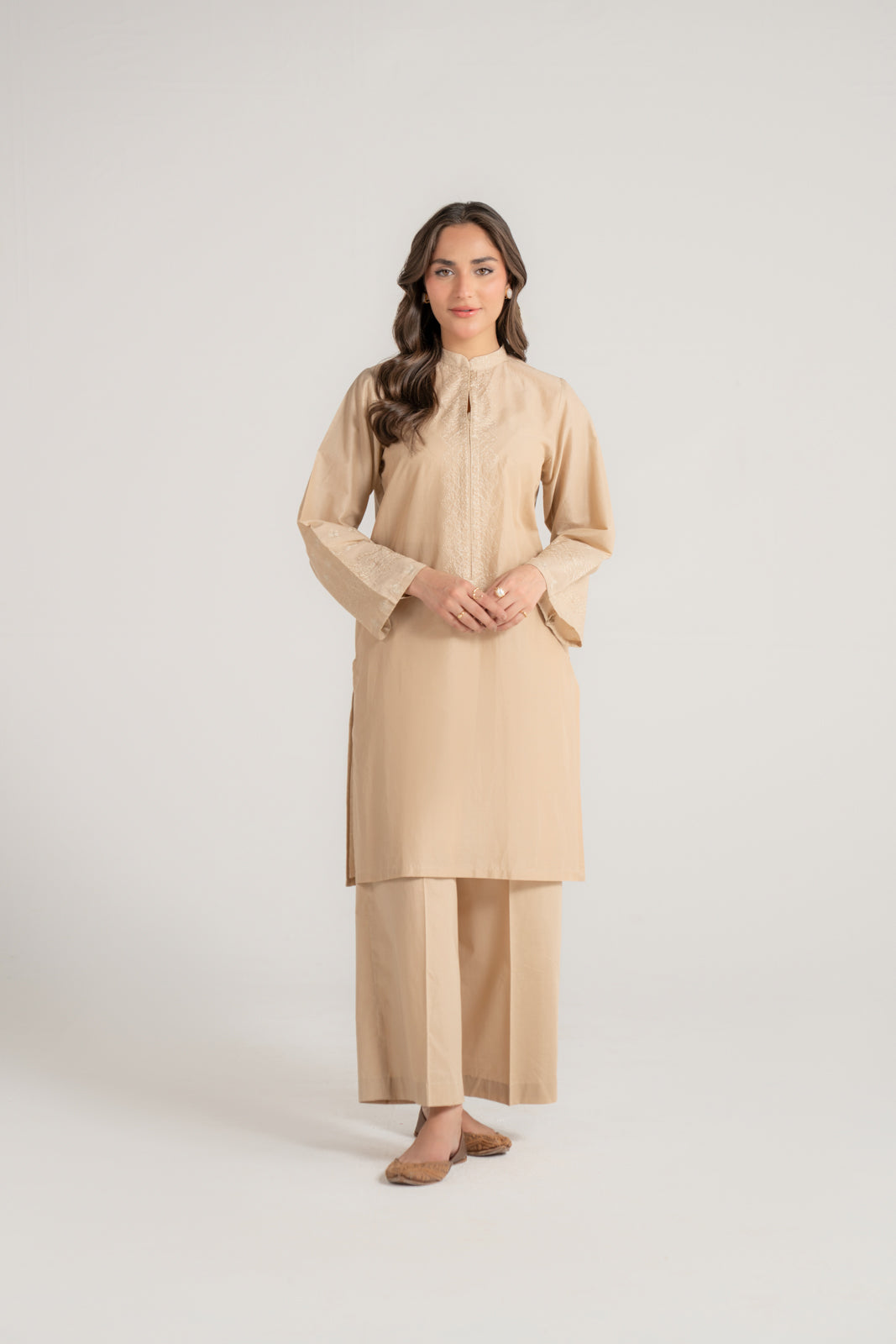 2 Piece Lawn Embroidered Suit (CP0129)