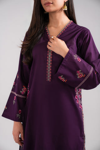 2 Piece Lawn Embroidered Suit (CP0177)