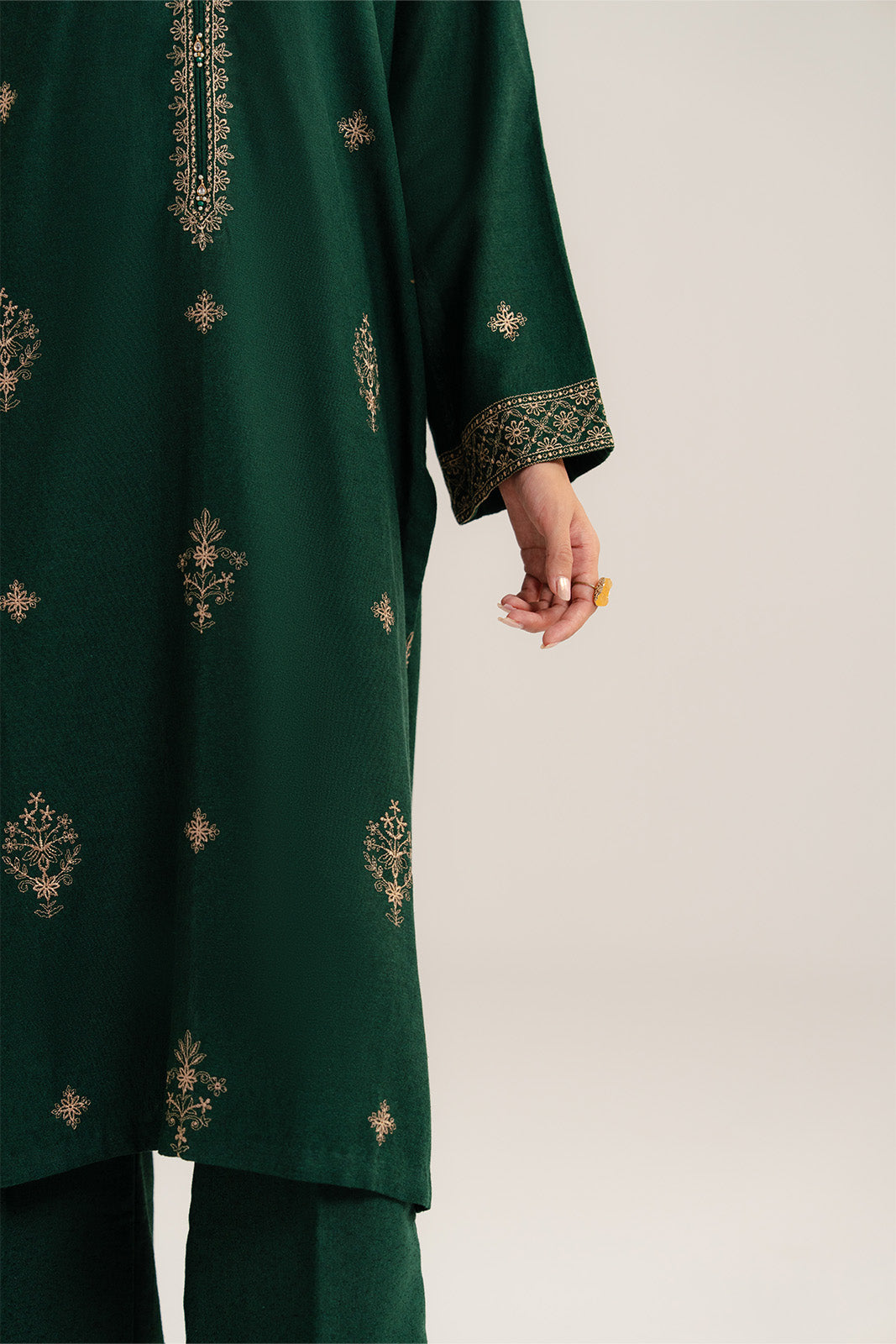 2 Piece Cotton Karandi Embroidered (CP0272)