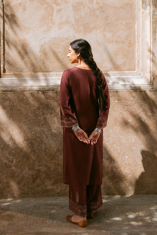 2 Piece Lawn Karandi Embroidered Suit (CP0298)