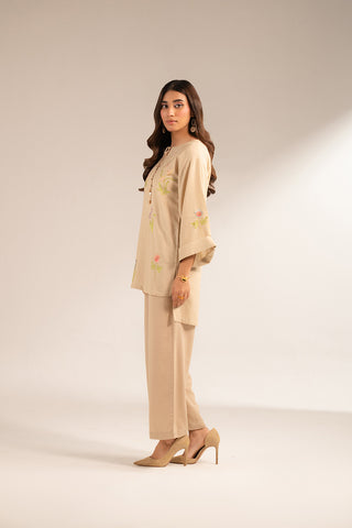 2 Piece Lawn Karandi Embroidered (CP0326)