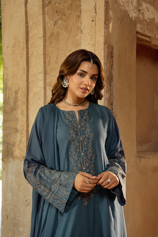 3 Piece Lawn Karandi Embroidered Suit (CS0328)