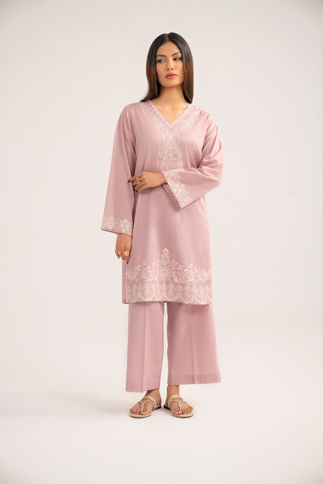 2 Piece Lawn Embroidered Suit (CP0373)