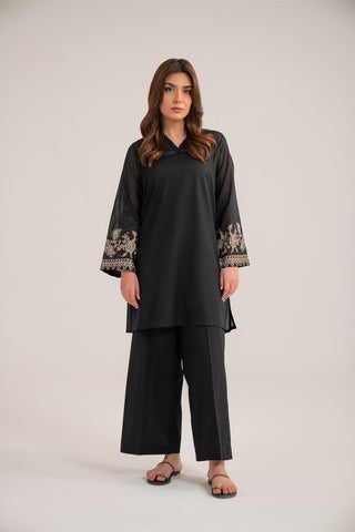 2 Piece Lawn Embroidered Suit (CP0395)