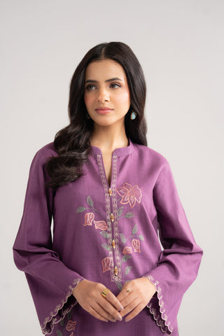 2 Piece Lawn Embroidered Suit (CP0431)