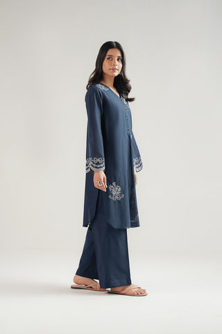 2 Piece Lawn Embroidered Suit (CP0481)