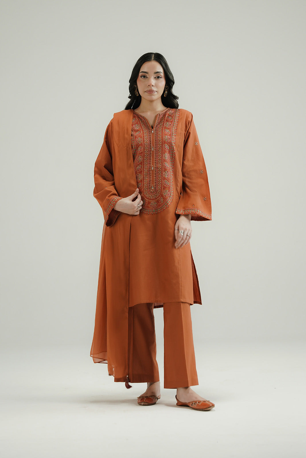 3 Piece Slub Khaddar Embroidered Suit (CP0581)
