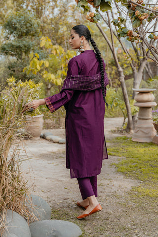 3 Piece Lawn Embroidered Suit (CS0231)