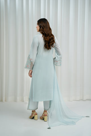 3 Piece Lawn Embroidered Suit (CS0037)