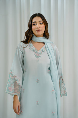 3 Piece Lawn Embroidered Suit (CS0037)