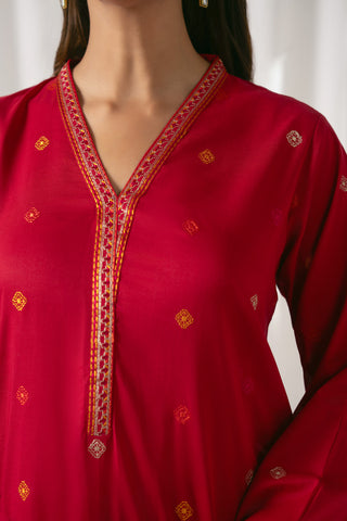 2 Piece Lawn Embroidered Suit (CS0066)
