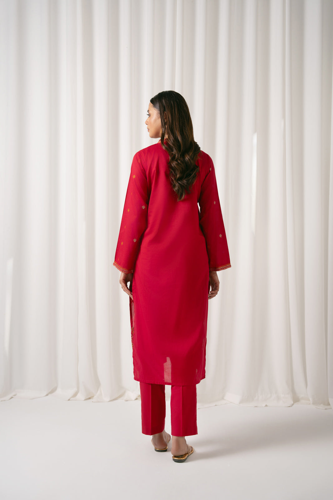 2 Piece Lawn Embroidered Suit (CS0066)