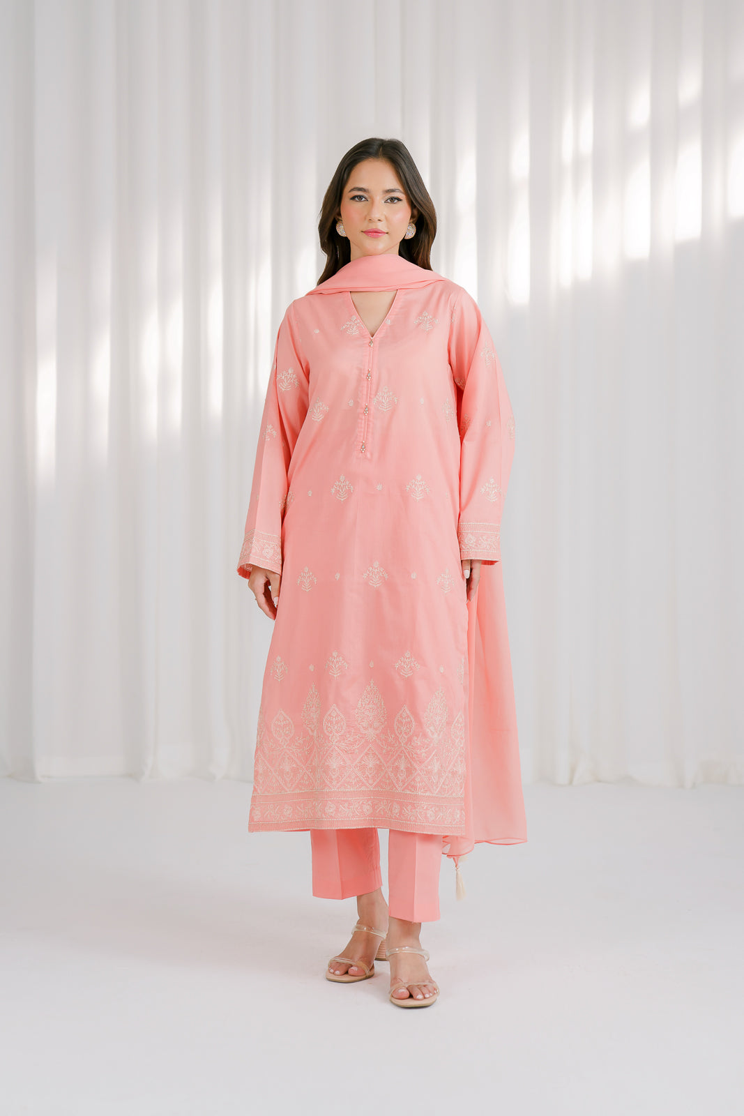 3 Piece Lawn Embroidered Suit (CS0118)