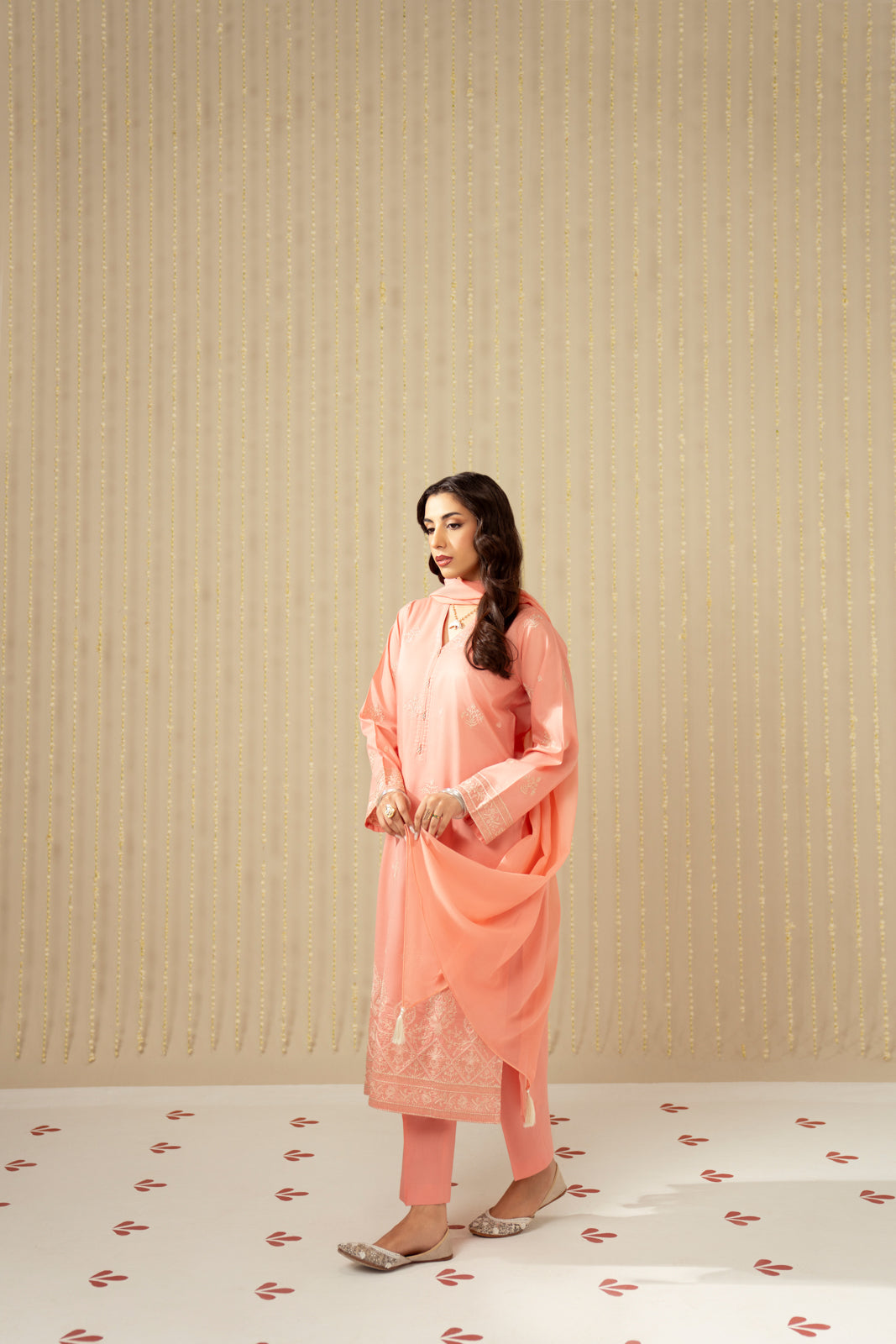3 Piece Lawn Embroidered Suit (CS0118)