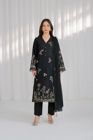 3 Piece Lawn Embroidered Suit (CS0120)