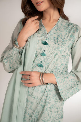 3 Piece Lawn Embroidered Suit (CS0128)