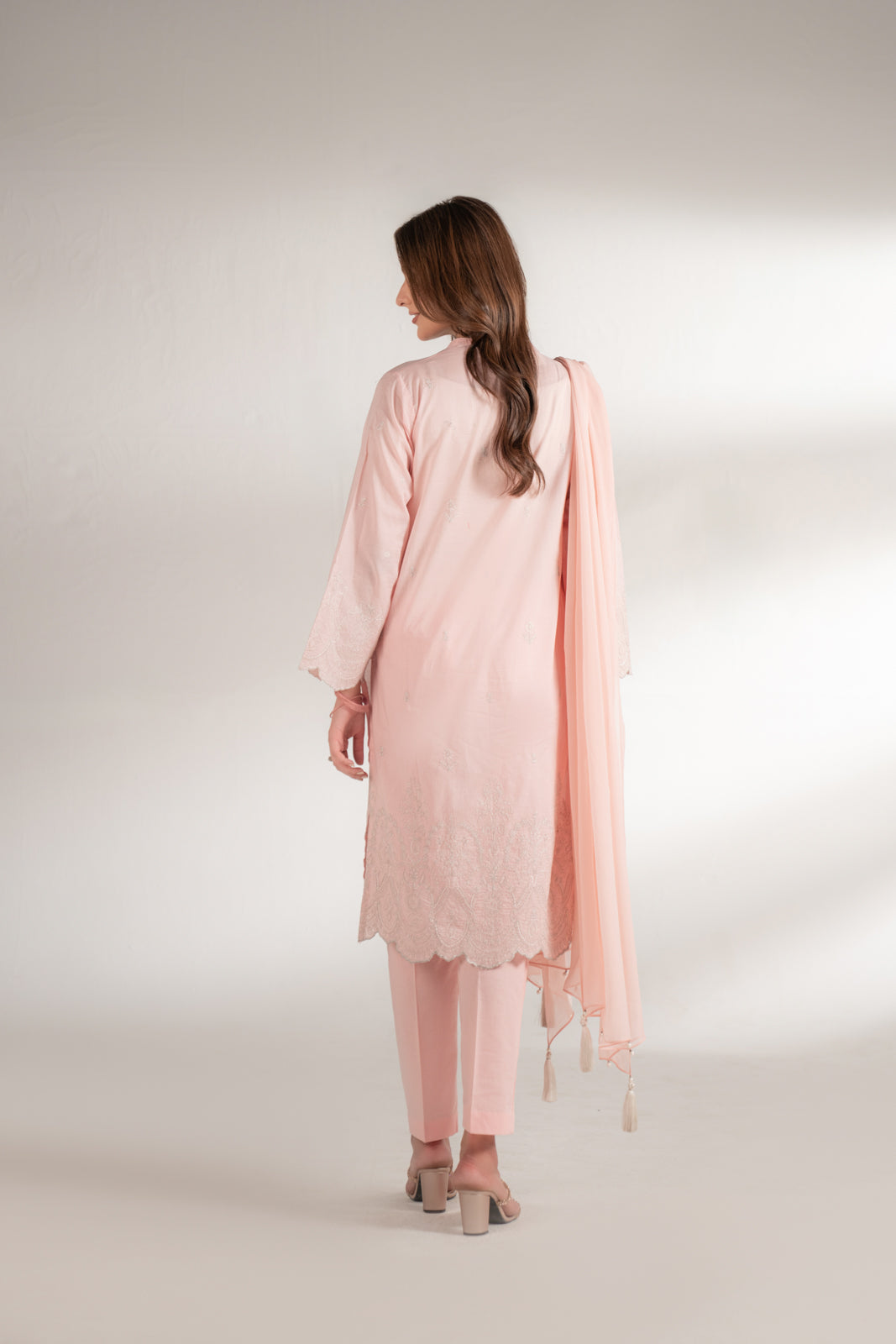 3 Piece Lawn Embroidered Suit (CS0146)