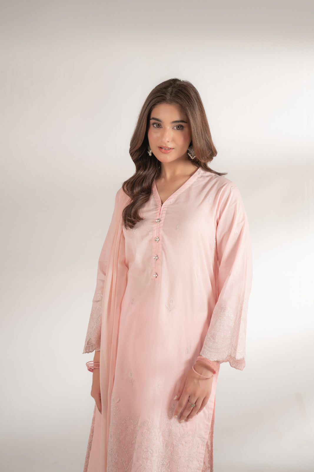 3 Piece Lawn Embroidered Suit (CS0146)